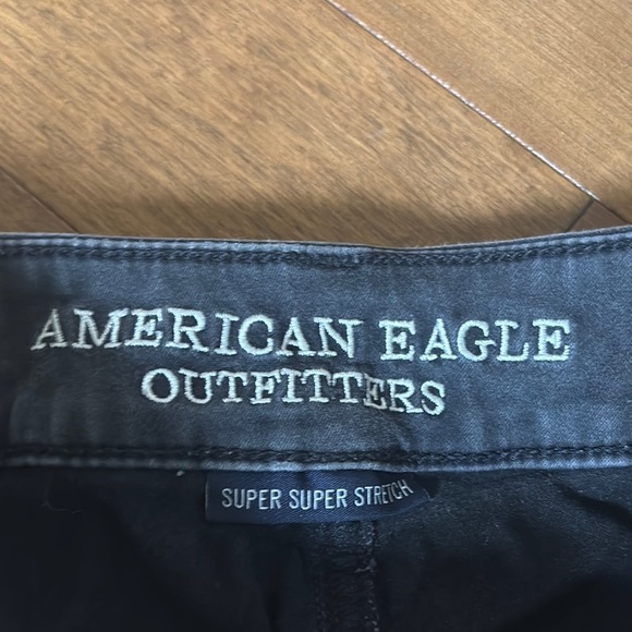 American Eagle Outfitters Black High Waist Shorts - Picture 2 of 4